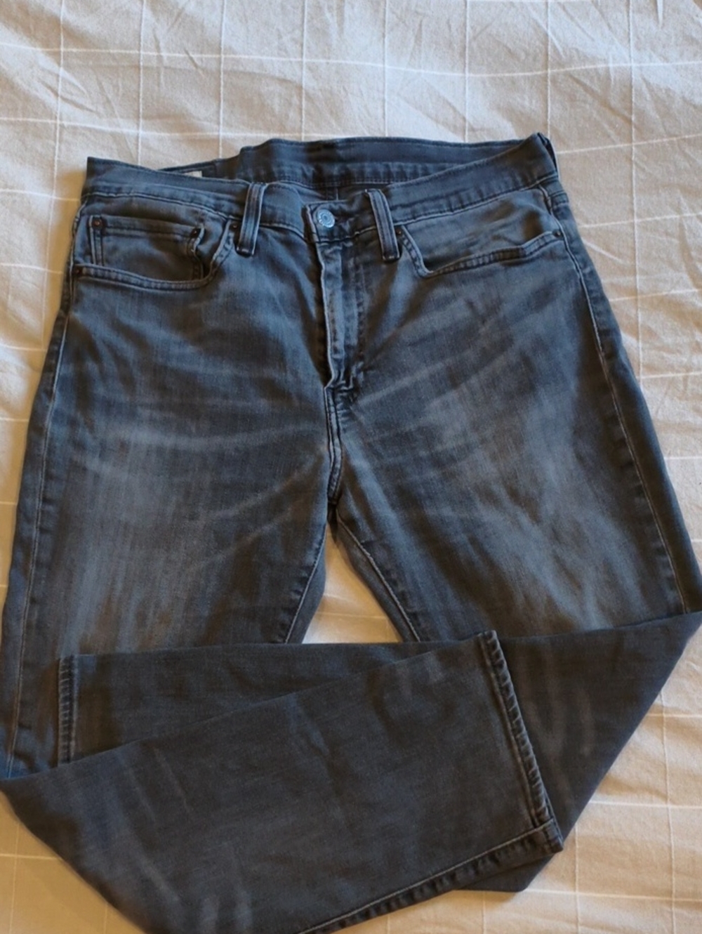 Levi's Straight Leg Pant